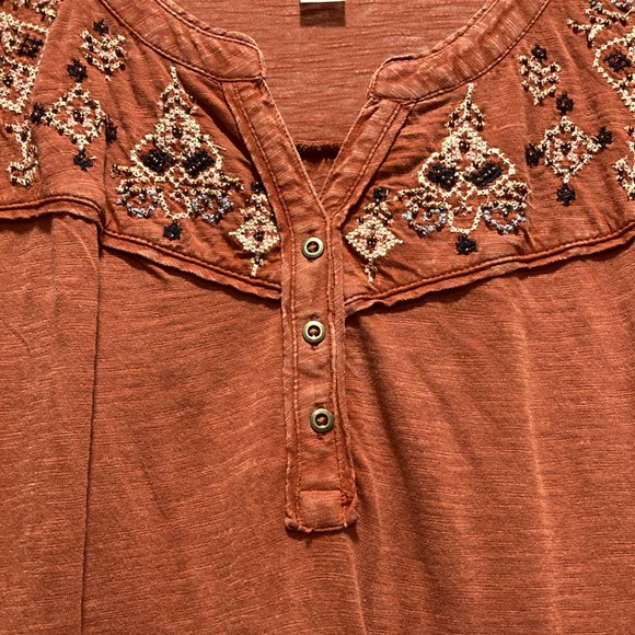 NWT - Style & Co Rust Bohemium Open Neck Top Decorative Beads & Crystals - Sz PM - Picture 10 of 16